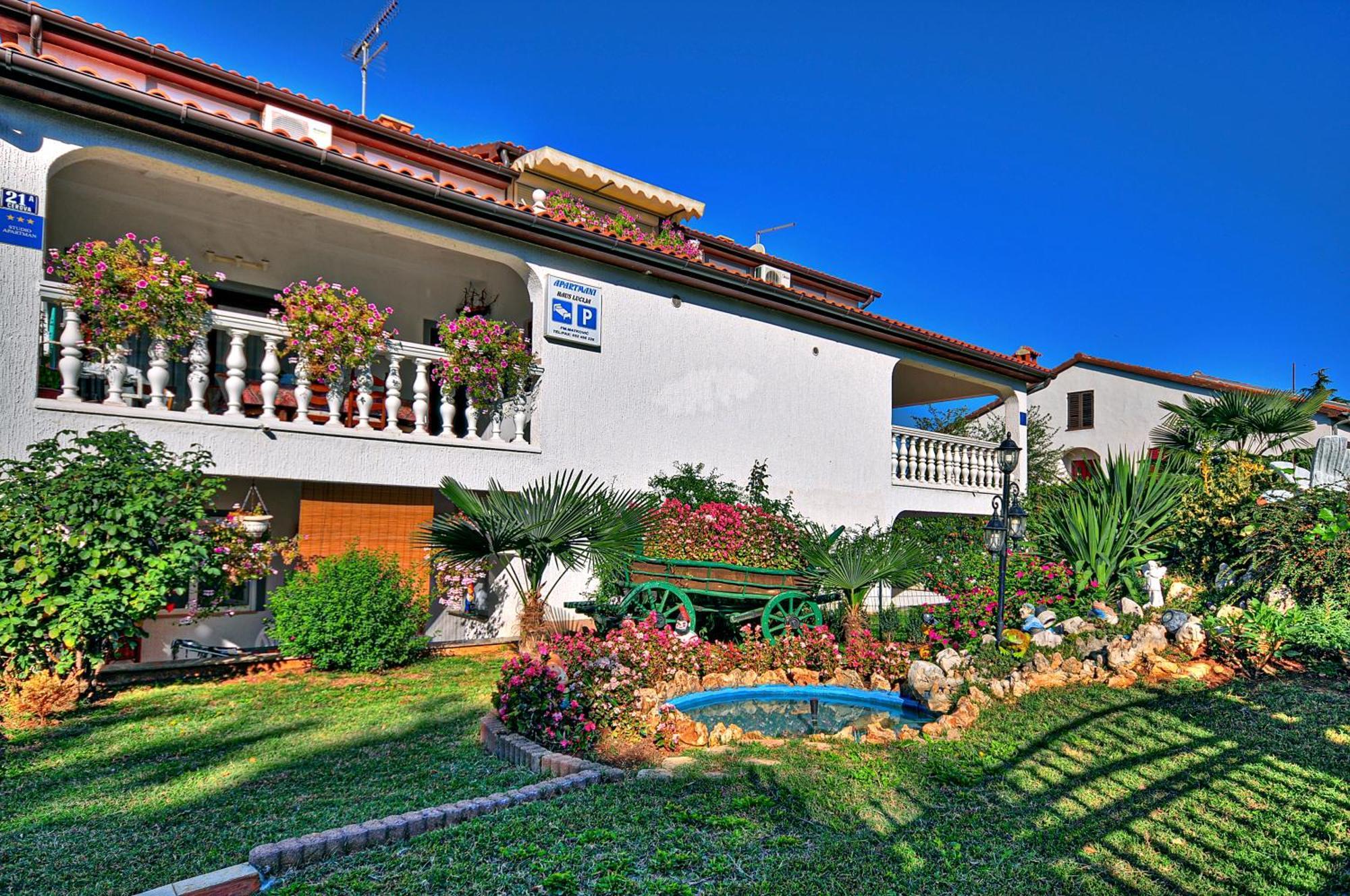 House Lucija Apartment Porec Exterior photo